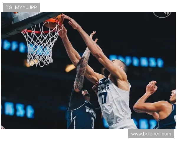 贾伦28分12板戈贝尔双十六 贾伦28分12板戈贝尔双十六